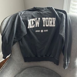 Anine Bing Black women’s sz M sweatshirt EUC